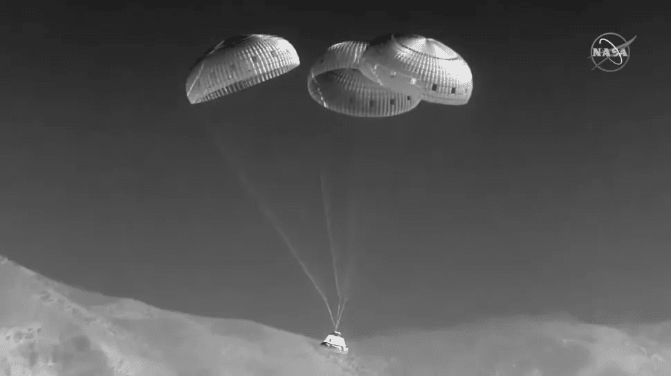    ©NASA TV
