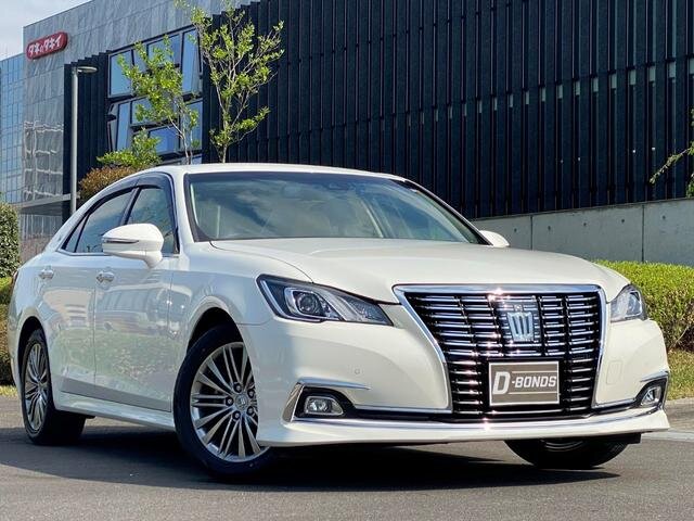 Toyota Crown 210 athlete sense brand