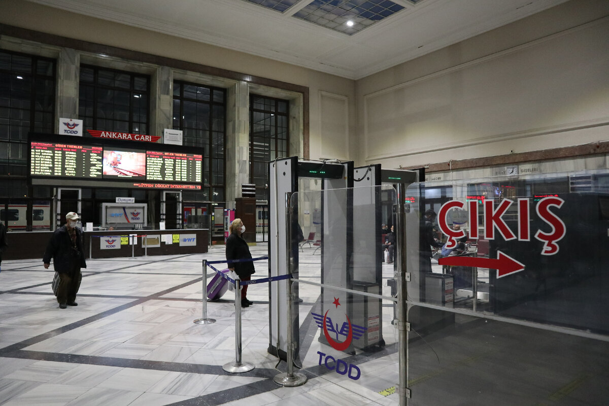 По Турции на местном "Сапсане": дёшево и сердито!