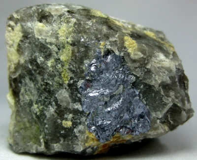 Пора отказываться от насильственных методов