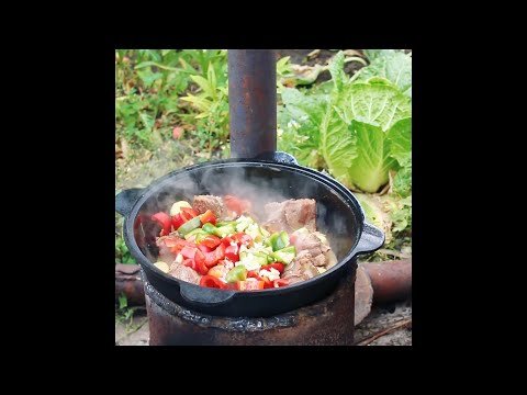 Хашлама (арм. խաշլամա, груз. ჰაშლამა) — блюдо из баранины (ягнятины) или говядины (телятины). Хашламу по-армянски, как правило, готовят из ягнятины, в состав блюда также входят овощи, пиво, зелень.