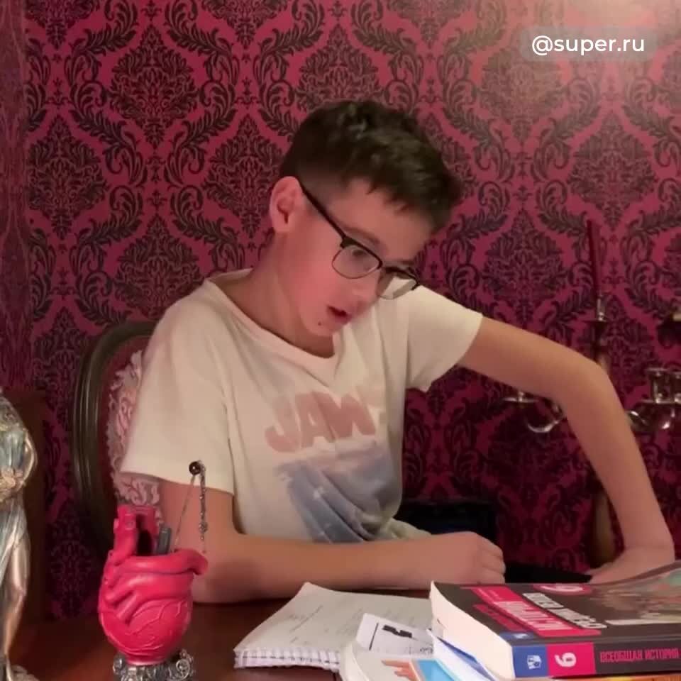    Богдан, сын Алены Водонаевой Видео: Инстаграм (запрещен в РФ)