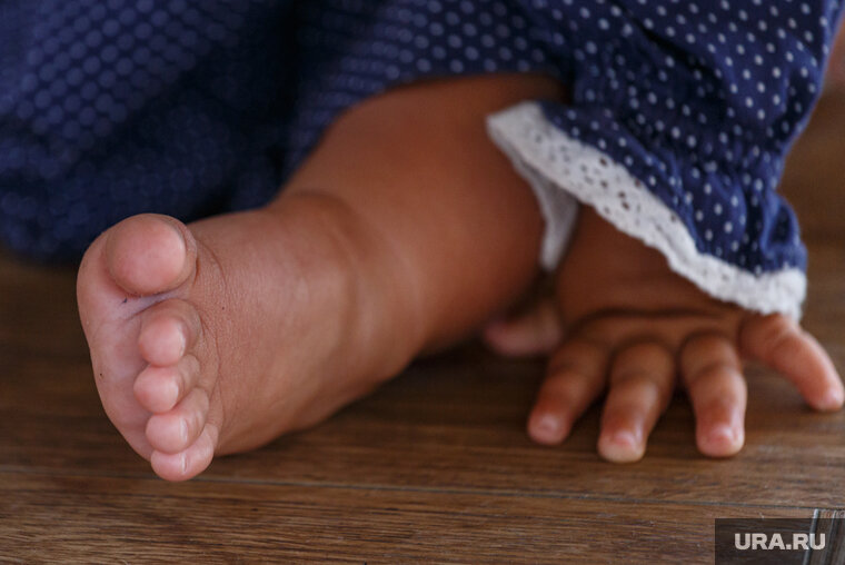    Женщина ушла из жизни в год рождения второго ребенка и дети остались одни в лагере для беженцев