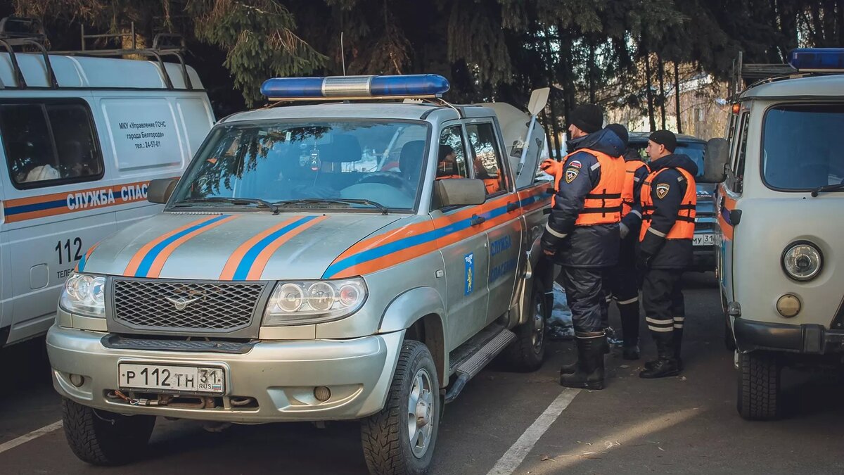     В Кисловодске второй раз за день неизвестные заявили о взрывных устройствах в зданиях судов, сообщили в городской администрации.