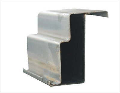 Как выбрать входную металлическую дверь в квартиру