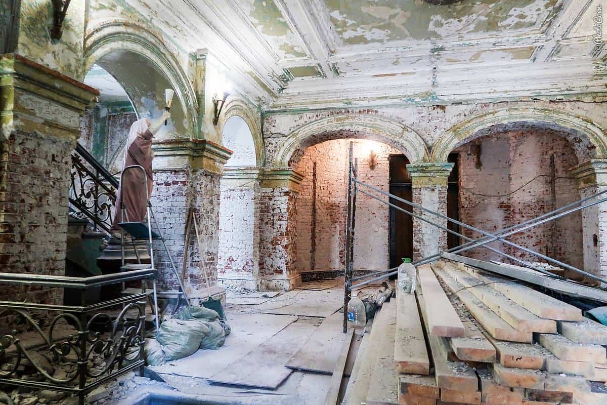 Восстановление старого здания