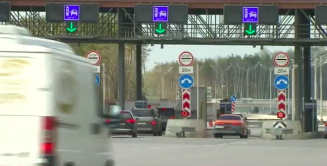 На платных дорогах скорость будет выше