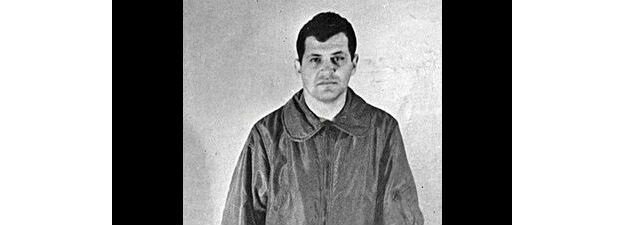                                            Пилот Гэри Пауэрс в форме заключённого