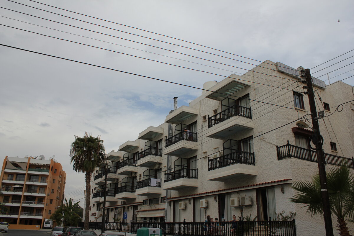 Larco hotel Ларнака