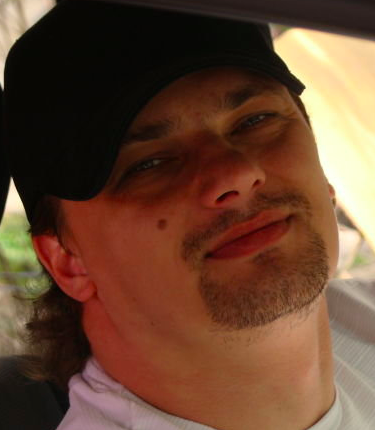 Максим Бунтовичев