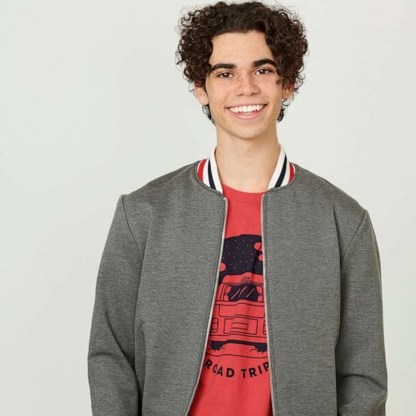 Кэмерон Бойс