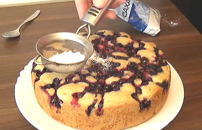 Пирог со смородиной – кулинарный рецепт