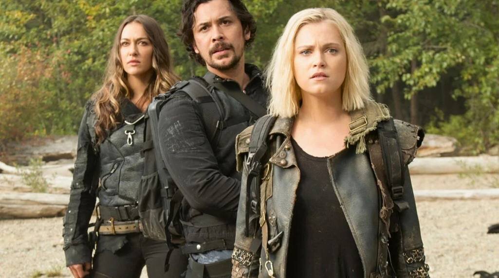 Кадр из сериала "Сотня". (ph. by PopcornNews)