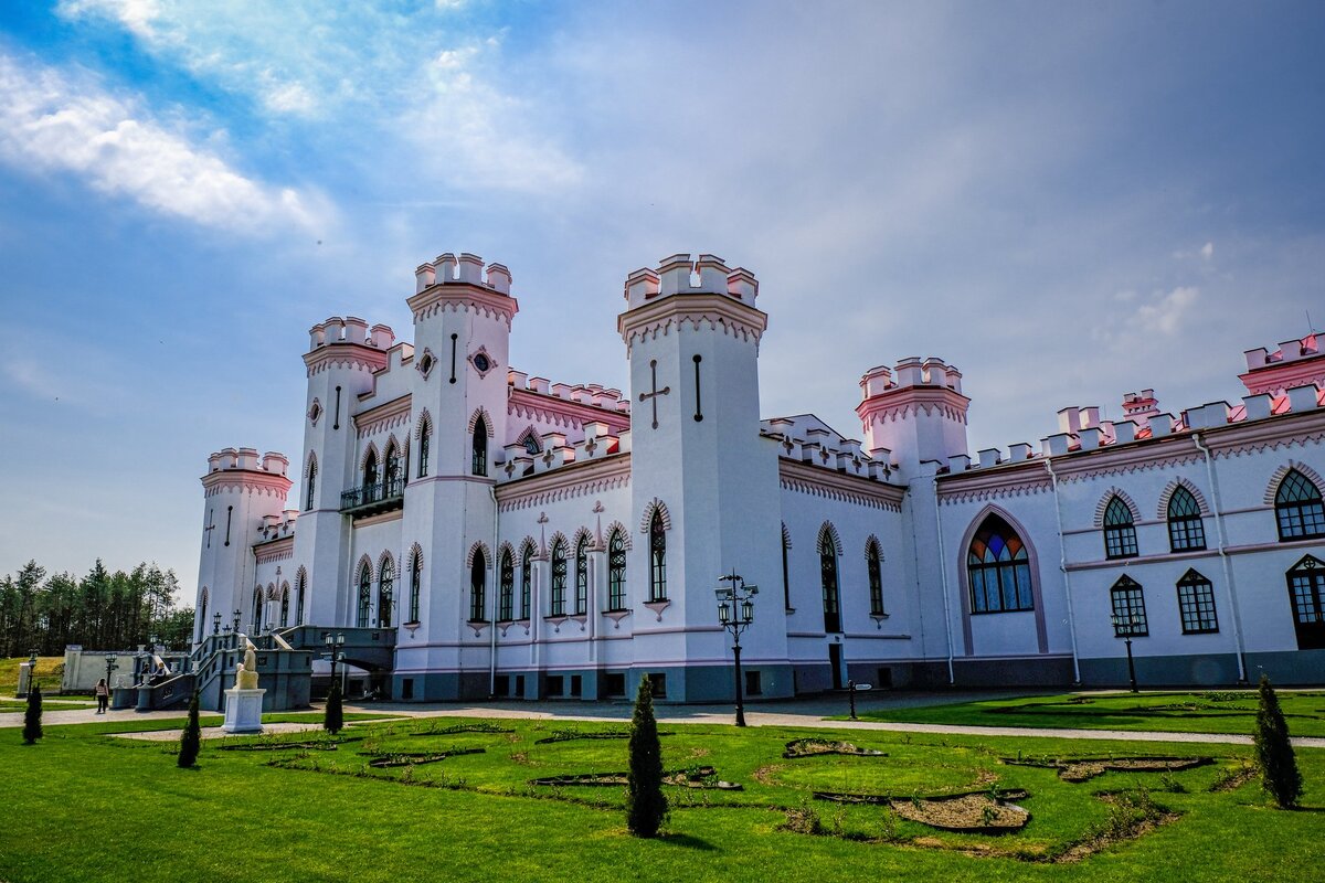 Коссово дворец в беларуси фото