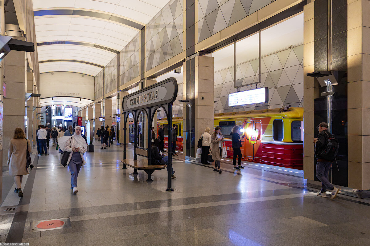 На станции «Селигерская» обернулся диагностический поезд Синергия.