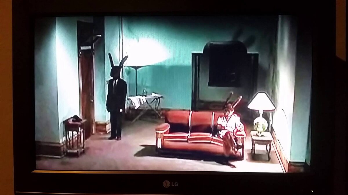 Кадр из "ВНУТРЕННЕЙ ИМПЕРИИ"(2006)