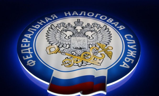 ФНС России в письме от 22 мая 2018 г. № БС-4-11/9701@ "О налоговом статусе физических лиц" напомнила, что обязанность верно определить статус физлица лежит на организации – налоговом агенте.
