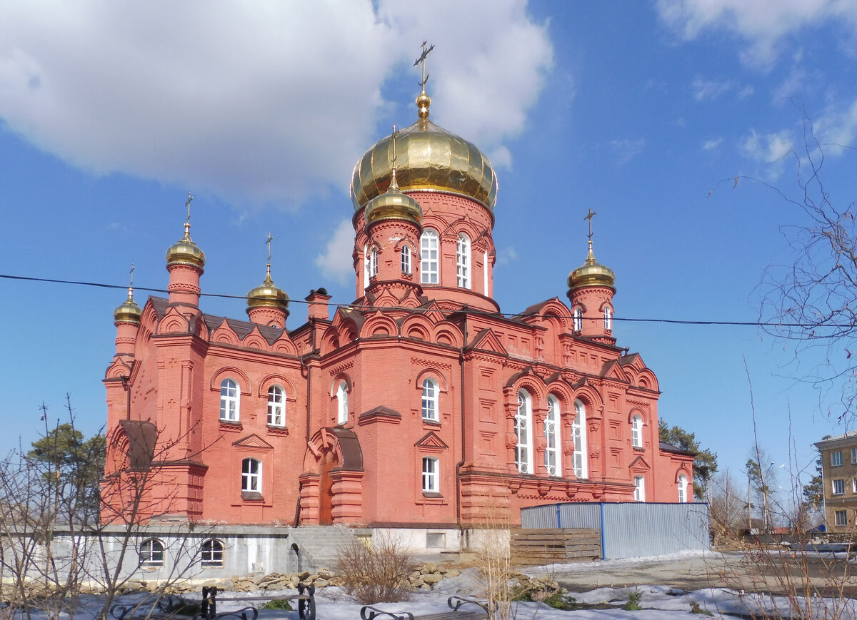 закомары в храме