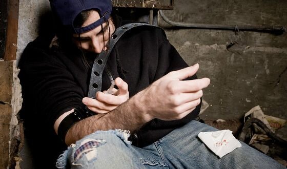 Чью звездную жизнь сломали наркотики?