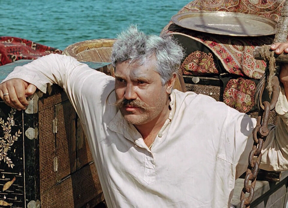 я мзду не беру мне задеожаву обидно. верещагин белое солнце пустыни. луспекаев за державу обидно. мне за державу обидно. я мзду не беру за державу обидно.