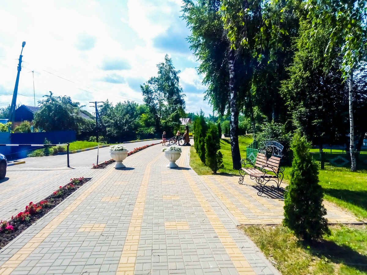Погода измалково липецкой. Измалково Липецкая область. Поселок Измалково Липецкая область. Парк Измалково Липецкая область. С.Измалково Липецкой обл.