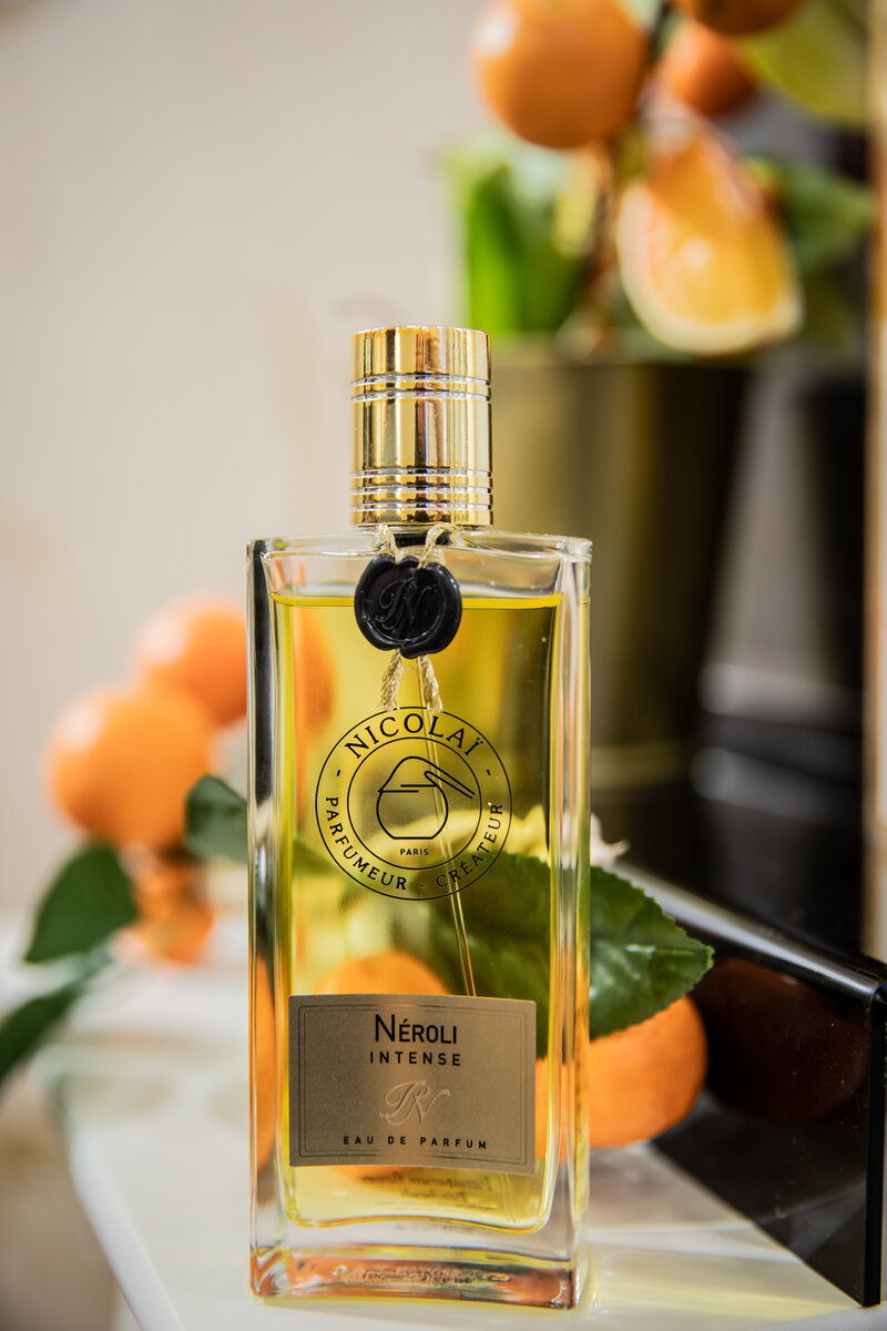Источник фото - https://salonbouquet.ru/company/news/2018/premera_aromatov_nicolai_i_arte_profumi/