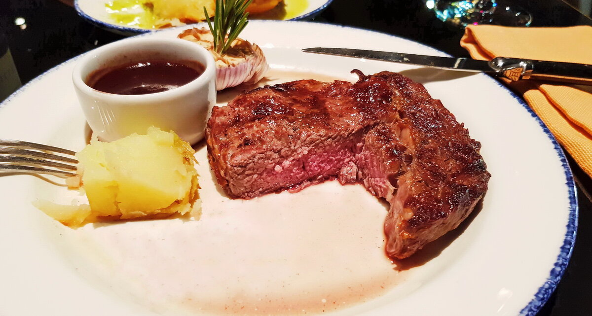 Steak it easy. Стейк ИТ ИЗИ Арбат. Стейки Арбат. Стейк Рибай новый Арбат. Стейк ИТ ИЗИ меню.