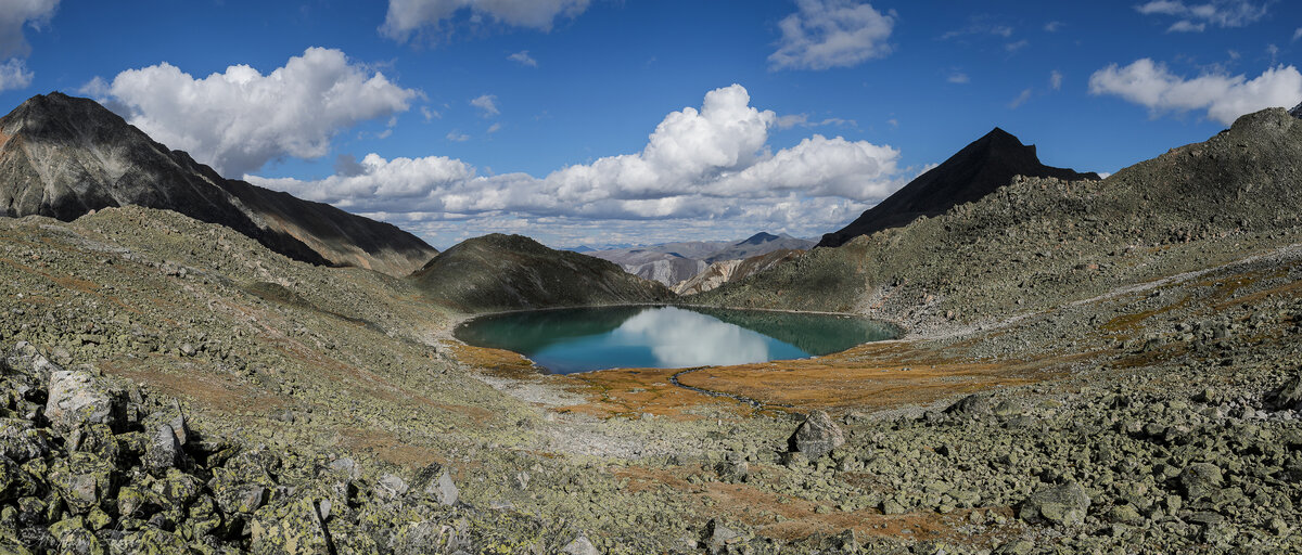 Озеро Эхой. Пожалуй жемчужина этих мест! Особенно осенью здесь очень красиво!
