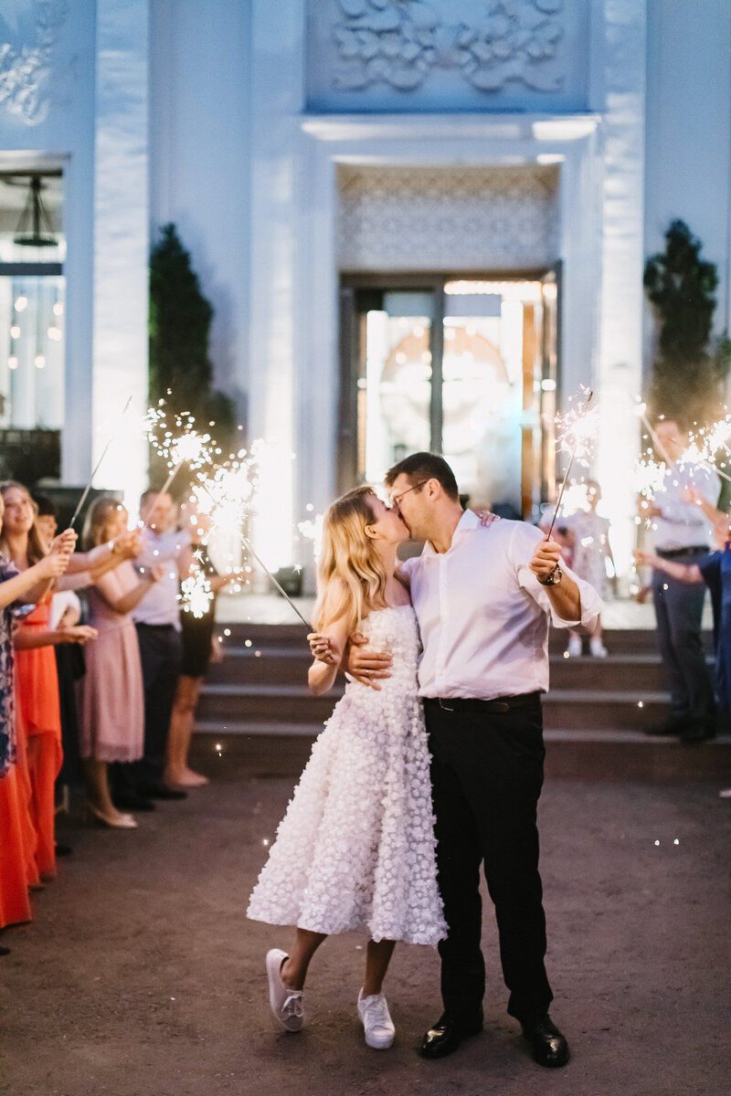 Организатор свадьбы Артема и Наташи - Яна Медведева