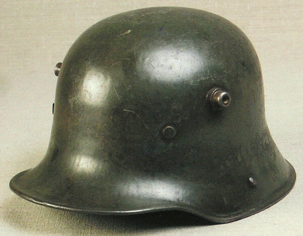Немецкий шлем образца 1916 года "Stahlhelm"
