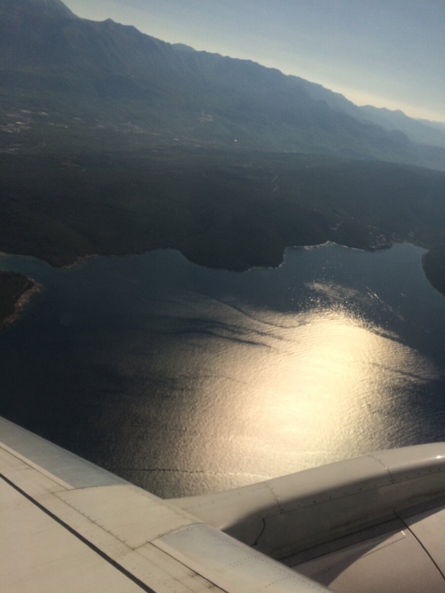 И вот лечу пассажиром, а скоро буду полноправным членом экипажа