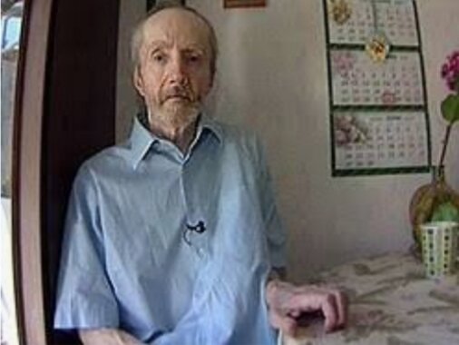 Сергей Новиков сын знаменитого отца народного артиста России Бориса Новикова.Известному в первую очередь по многосерейному фильму"Тени исчезают в полдень".