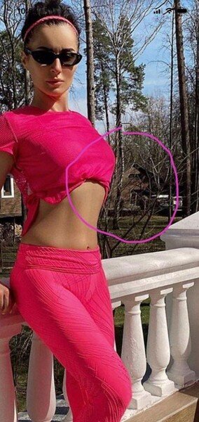 Источник: Instagram @tina_kandelaki 