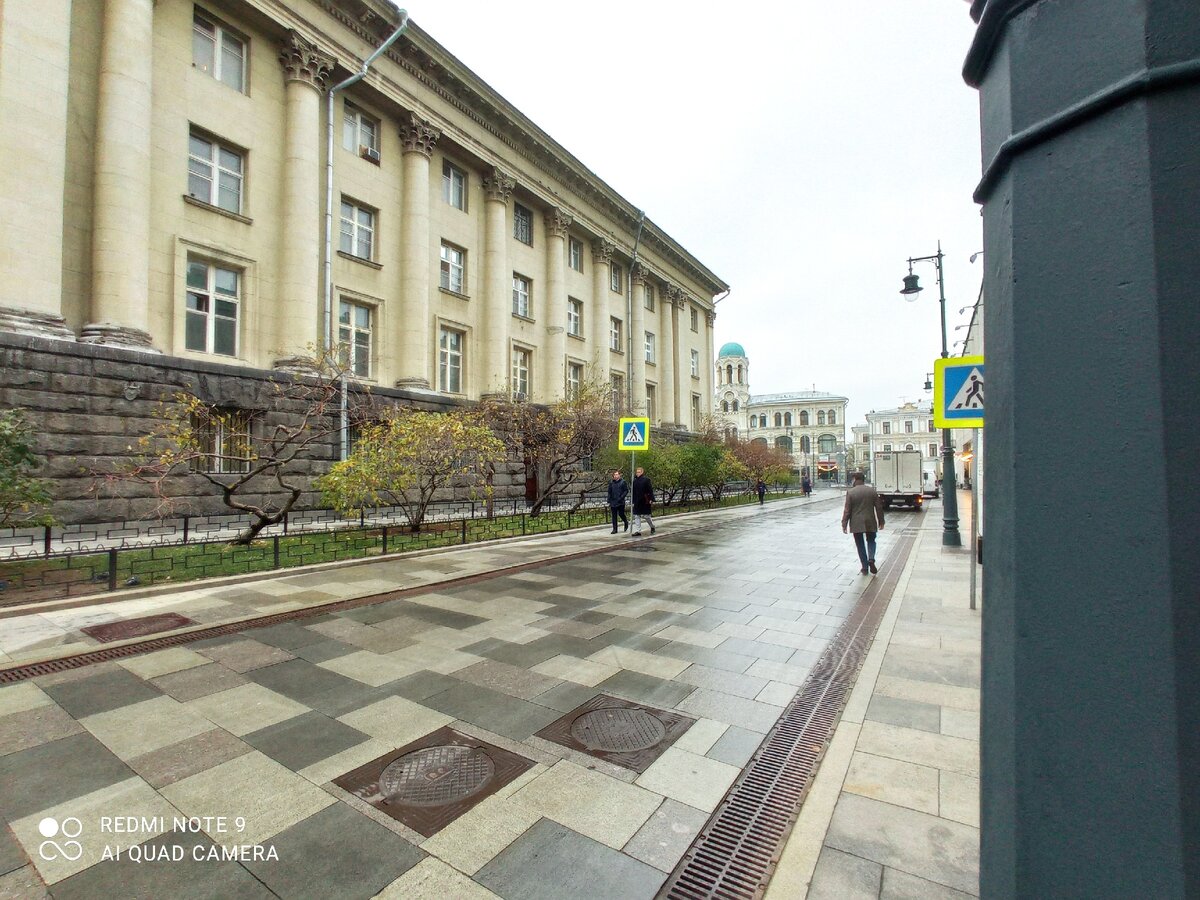 От площади Революции до Китай-город города. Короткая прогулка по старой  Москве. | кухонный конверсатор | Дзен