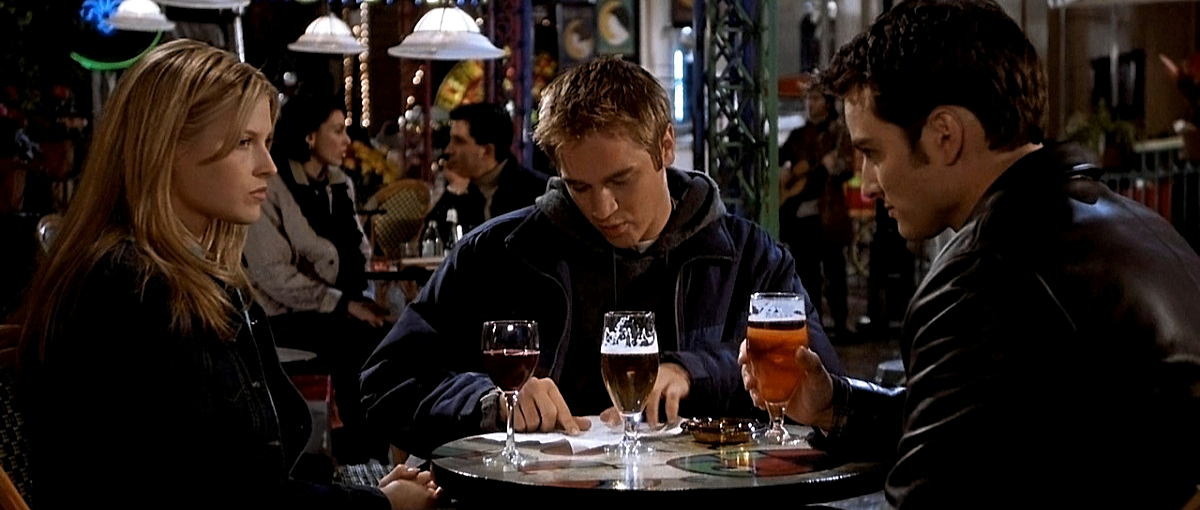 Кадр из фильма "Пункт назначения" (2000)