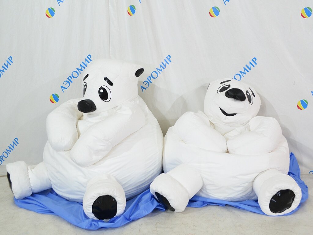 От гостей, желающих сделать фото с очаровательным мягким новогодним героем не будет отбоя! Такой объект легко станет прибыльной коммерческой фотозоной в зимние праздники и просто будет радовать своим привлекательным видом Ваших посетителей.