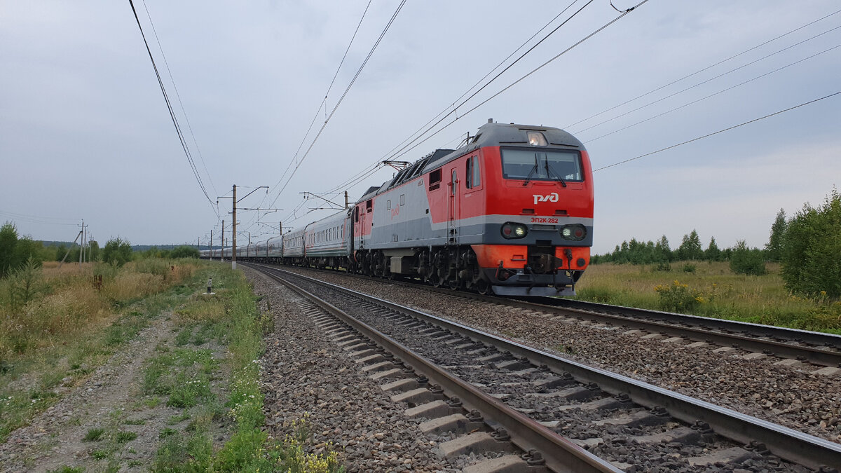 Новый поезд N99/100 Екатеринбург-Сургут | Денис РационалЪ | Дзен