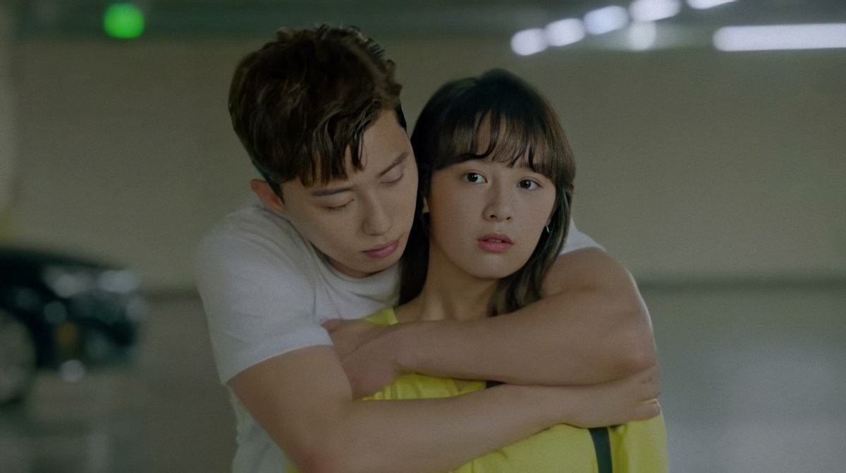 Кадр из дорамы