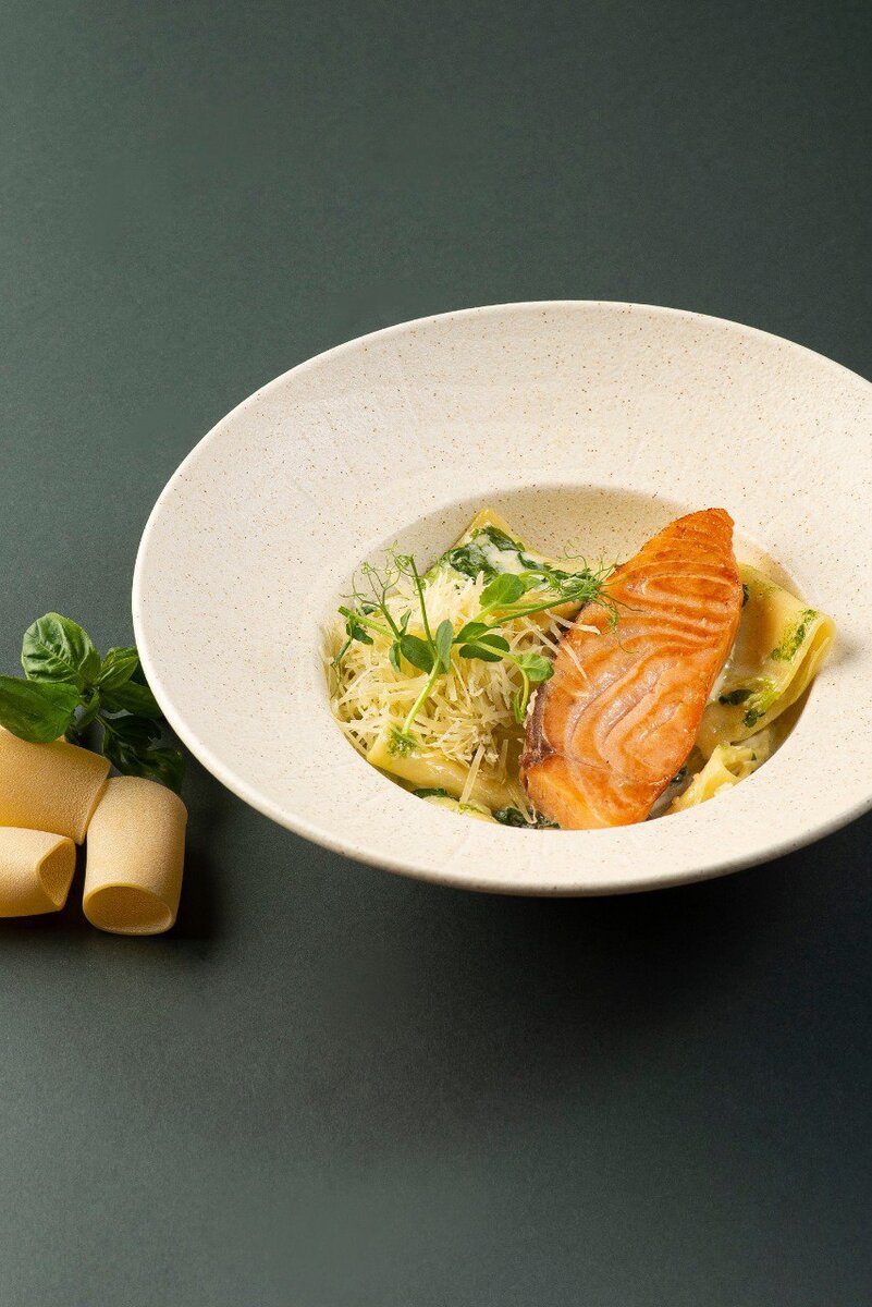 Пачери с лососем и шпинатом (270 г, 595 руб.) 