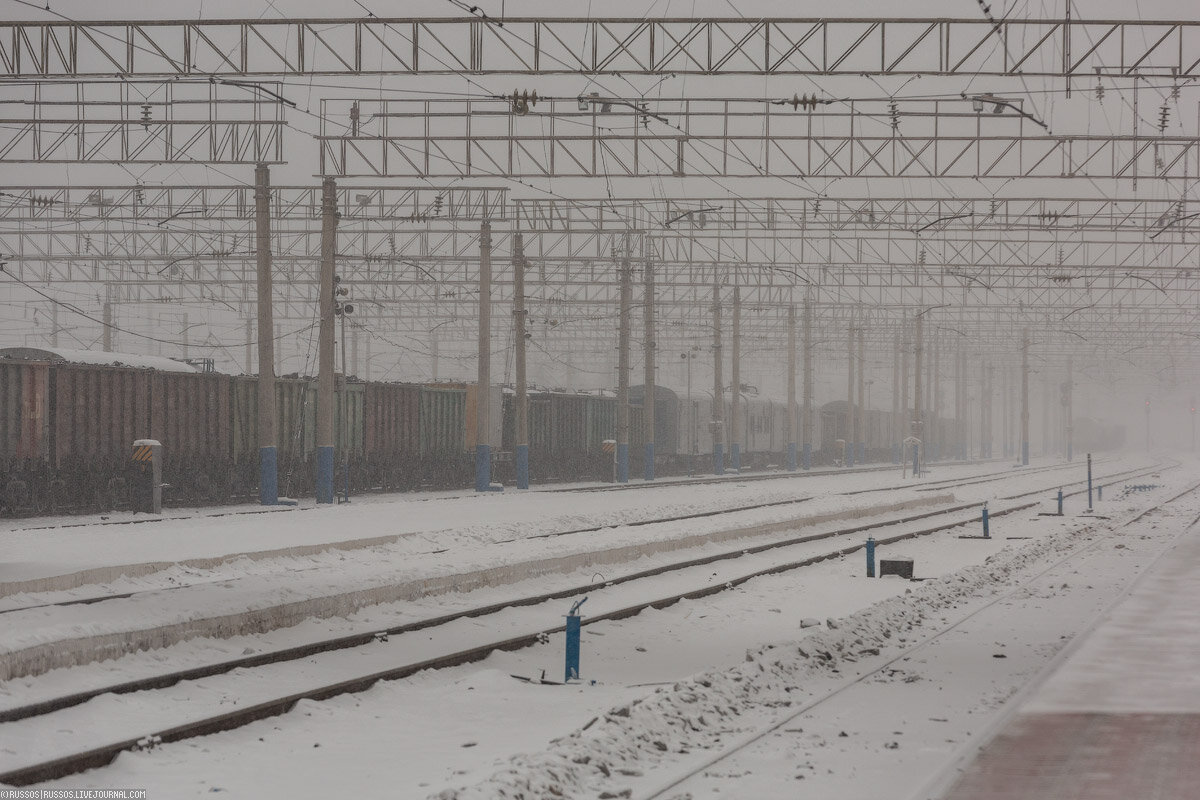1. Последний день в Северобайкальске. Погода испортилась и начиналась метель.

