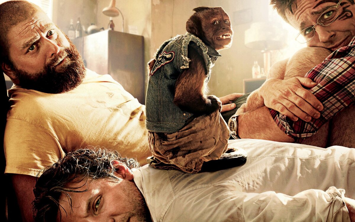 Ваш друг принял решение связать себя и любимую узами брака? Теперь необходимо устроить ему последнюю вечеринку. Да здравствует долгожданный мальчишник! Мальчишник - вечеринка холостяков, наверное, одно из самых ожидаемых и приятных событий в жизни любого мужчины, не учитывая конечно, дня бракосочетания, ведь именно эта ночь станет самой веселой и разгульной не только для жениха, но и для каждого из его друзей.