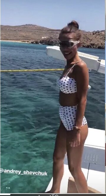 Изображение на видио сильно отличается от фото.