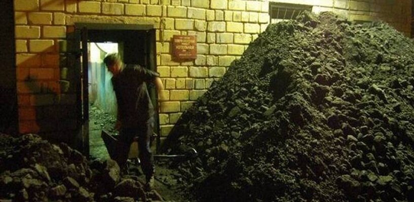  Фото: Oldgazeta19.ruГубернатор 27 августа на оперативном совещании настойчиво порекомендовал главам муниципалитетов переходить на местное топливо: дрова и газ.