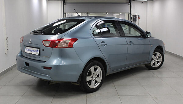 Mitsubishi Lancer X хэтчбек, фото: www.njcar.ru