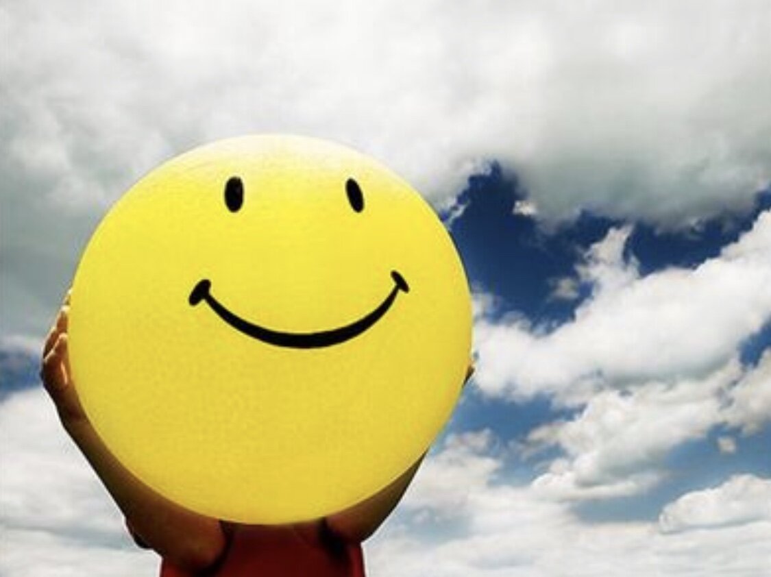 Единственная разница между плохим и хорошим днем. Оптимизм. Радостного дня. Позитивный оптимист счастливый. O be happy
