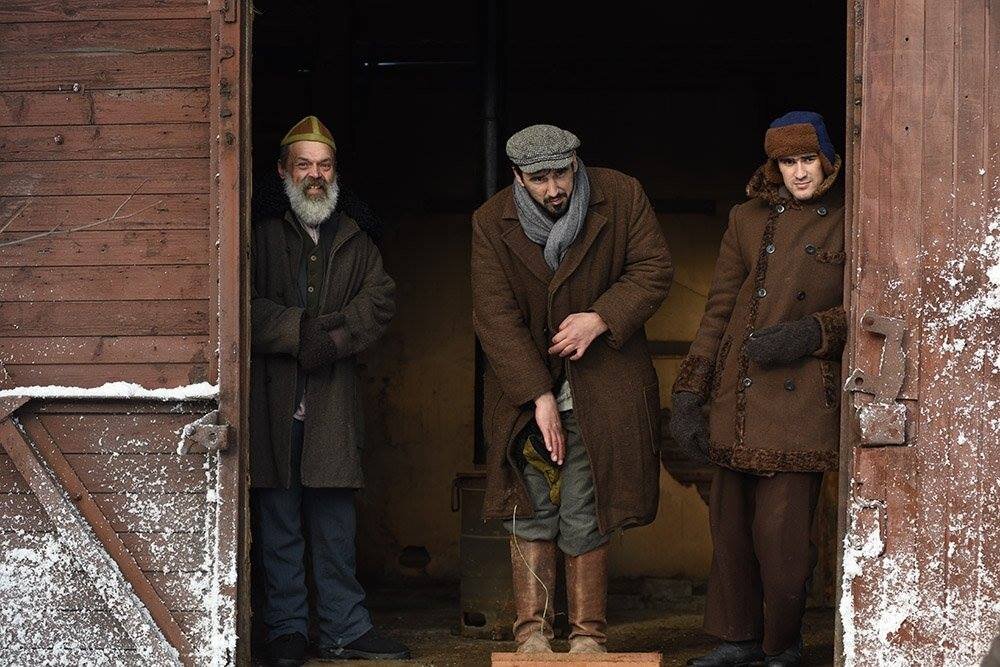 открывает глаза 2 серию