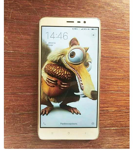 Телефон Xiaomi Redmi Note 3 Pro 3/32Gb. Фото из личного архива
