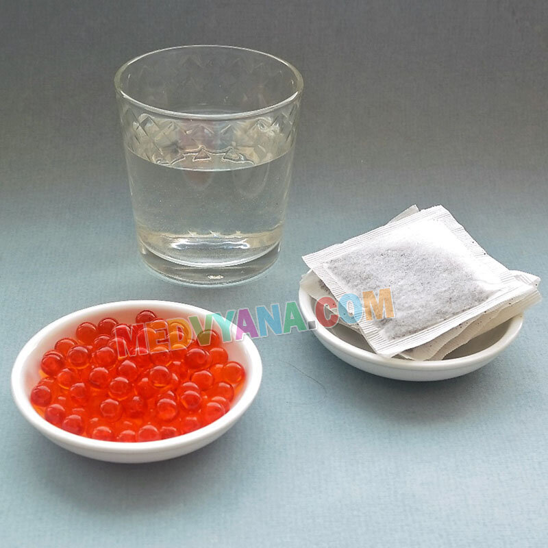 Рыбий жир и черный чай. Фото автора канала