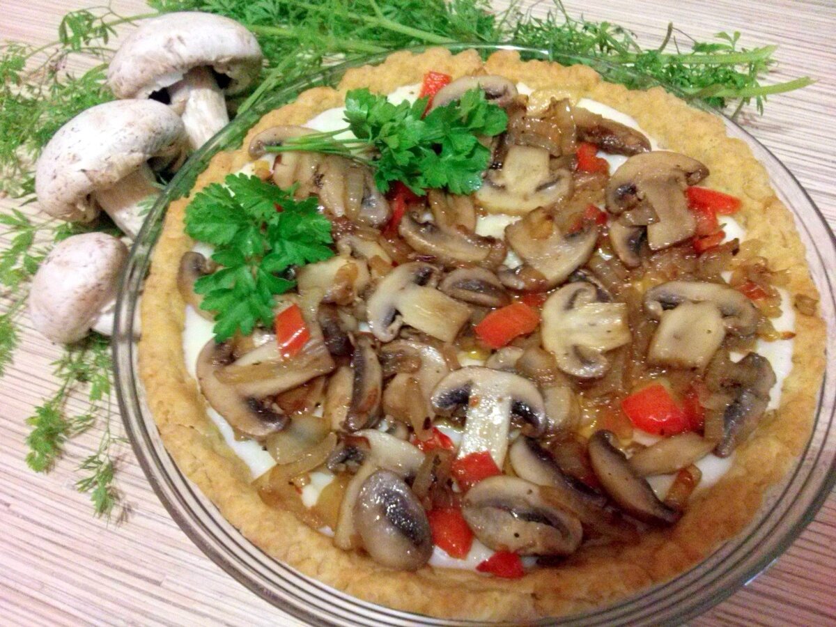 Песочный пирог-пай с грибами – пошаговый рецепт с видео | Рецепт | Идеи для блюд, Пирог, Ужин