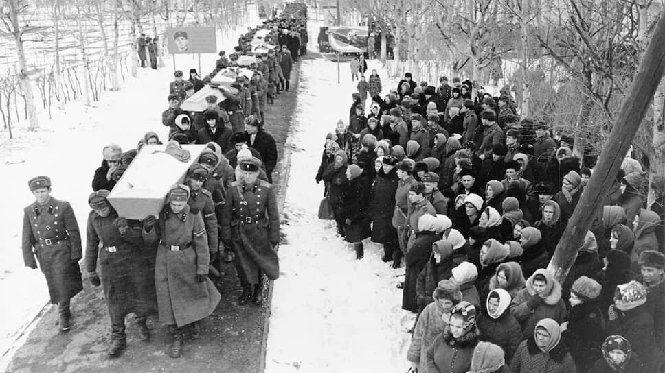 1969 г конфликт с китаем на острове даманский на реке уссури. Остров даманский 1969. Остров даманский 1969. Март 1969. Конфликт на острове даманский 1969 год.